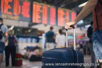 5 tips on how to save money when booking your flights