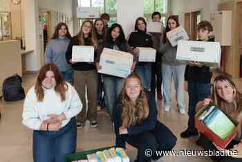 Leerlingen zamelen geld in voor strijd tegen menstruatiearmoede