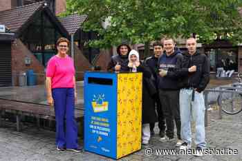 Speciale afvalbakken moeten einde maken aan rondslingerende pizzadozen