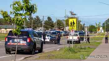 Thunder Bay police investigating collision between vehicle and 12-year-old cyclist