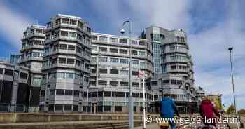 Toezicht op AIVD dreigt zooitje te worden: toezichthouder is dakloos en onderbezet