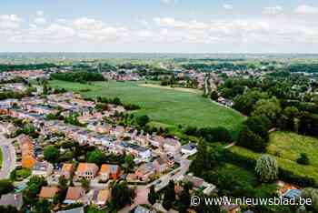 Bouwplannen Hoekakker steken opnieuw de kop op: “Bouwen in overstromingsgebied is geen goed idee”