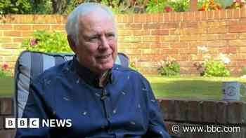 TV presenter brings hope to cancer survivor choir