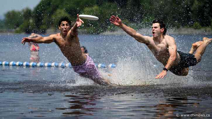 Environment Canada says extreme heat expected today in Ontario and Quebec