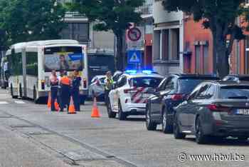 6-jarig kindje in levensgevaar na aanrijding met bus in Hasselt