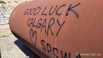 Pipe sections needed to fix water main break arrive in Calgary