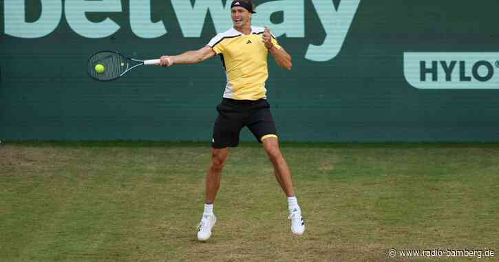 Alexander Zverev zieht in Halle ins Viertelfinale ein