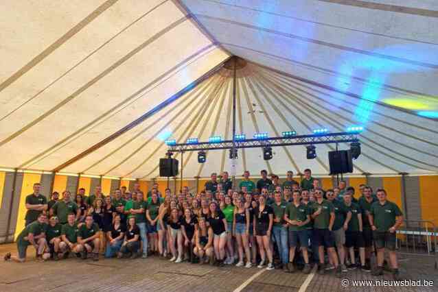 Fuiven en voetbal kijken met Groene Kring in Vollezele