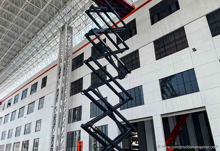 World’s tallest scissor lift set for UK sites