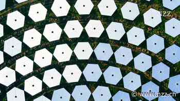 Schweizer Startup nimmt Grossanlage für umweltfreundliches Flugbenzin in Betrieb