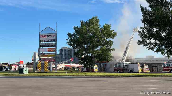 Fire tears through Calgary strip mall