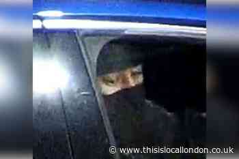 Tottenham: Police hunt for man after gun fired in car park