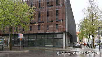 Tourist-Info statt „Hong Long“ in Rosenheim: Warum es erneut Kritik gibt