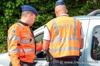 Politie betrapt bestuurders onder invloed en  met machete