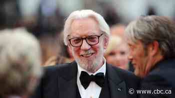 Actor Donald Sutherland dead at 88