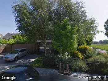 Ambulance met grote spoed naar de Henk Oostveenstraat in Abcoude