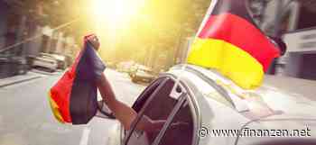 Fußball-Fans aufgepasst: Das gilt für Autokorsos und Co.