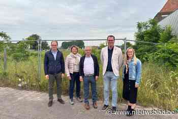 30 seniorenwoningen, 12 begeleide woningen, een kinderopvang en een ontmoetingsruimte: gemeente wil site van Lys Yarns ontwikkelen