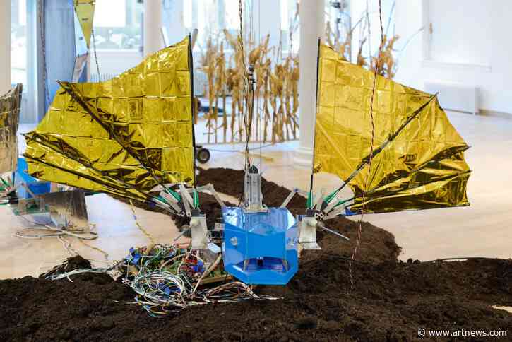Fernando Palma Rodríguez’s Robots Cultivate Life While Technology Destroys It