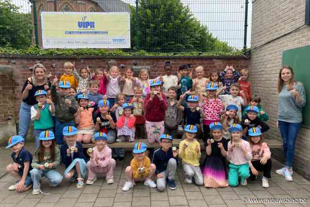 Eerste leerjaar VBS Grotenberge ontwerpt truitje BK wielrennen