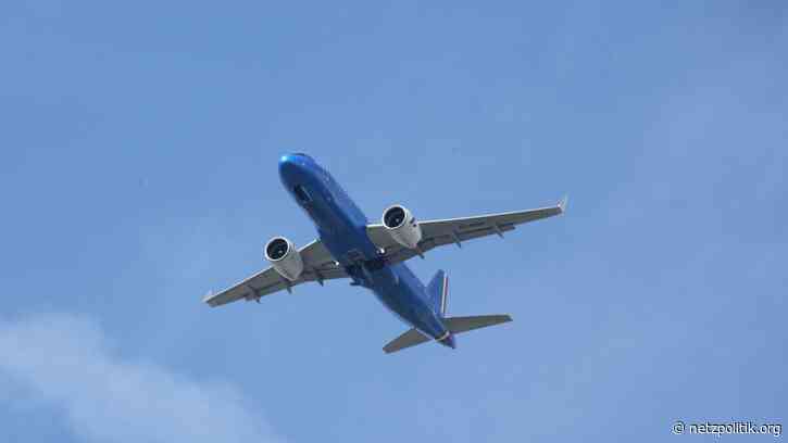 Reisekontrollen: Weiterer Anstieg bei der Fluggastdatenspeicherung