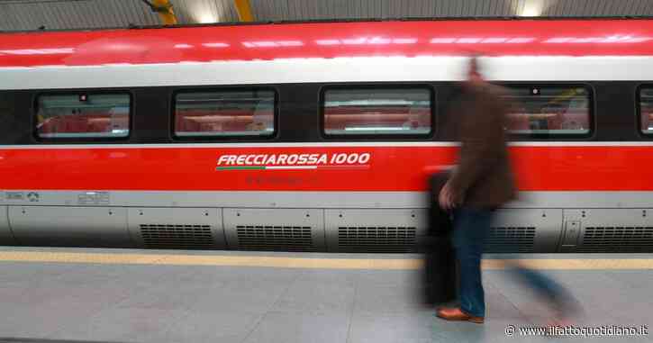 Frecciarossa, nuovo viaggio da incubo: passeggeri bloccati senza aria condizionata per oltre 2 ore tra le campagne romane
