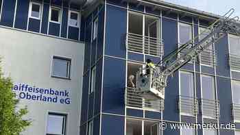 Banker aus Büros „gerettet“: Feuerwehrübung in Miesbach sorgt für Aufsehen