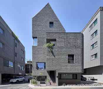 Seongsan-dong Mix-use / a round architects