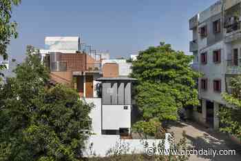 The Vaulted House  / Vrushaket Pawar + Architects (VP+A)