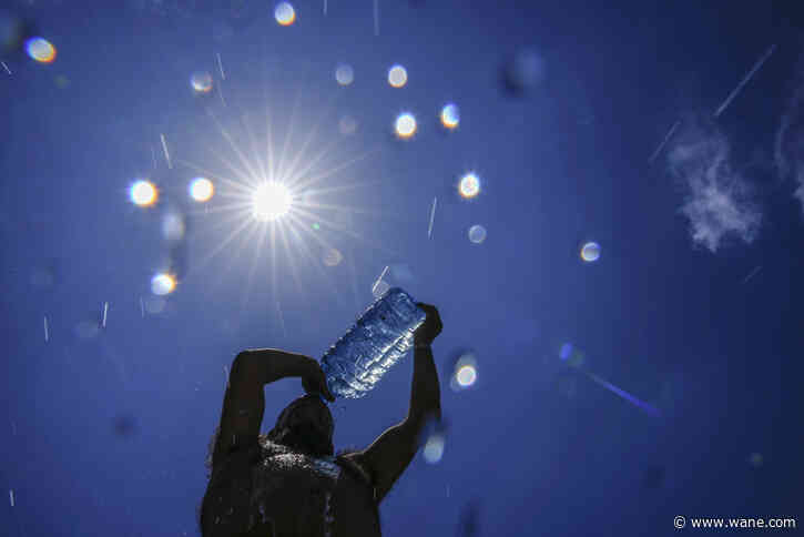 How does heat kill? It confuses your brain. It shuts down your organs. It overworks your heart.