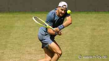 Zverev kämpft sich durch: Struff verlangt Tennis-Gigant Sinner alles ab - und verliert