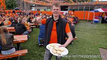 In Schaijk serveren ze stokbrood omdat Oranje de Fransen gaat opvreten