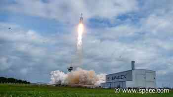 How to watch SpaceX's Falcon Heavy rocket launch NOAA's GOES-U satellite on June 25