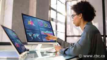 The wage gap for women in Canada's tech sector is only getting worse: report