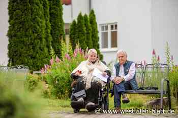 Paderbornerin wartet seit Jahren auf neuen E-Rollstuhl