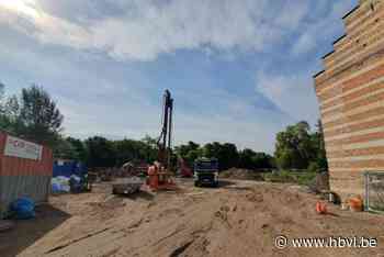 Fundering voor nieuwe culturele zaal aan Commanderij in Gruitrode is technisch hoogstandje