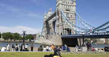 Met Office issue heat health alert for London