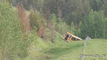 1 dead, several injured after school bus crash in B.C.'s Cariboo