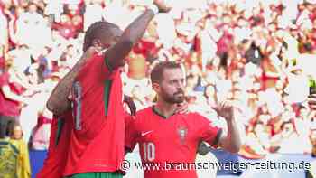 Live! Pfiffe zur Pause: Portugal führt gegen die Türkei