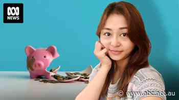 Why migrants are $140,000 worse off than people born in Australia