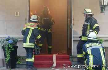 FW Celle: Feuer in einem Friseursalon in der Celler Altstadt