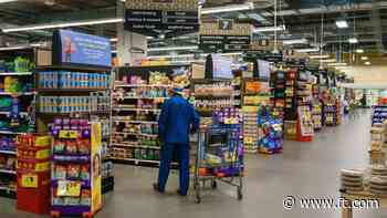 US shoppers tighten their belts in a most unlikely place: the grocery store