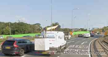Recap: M25 crash in Brentwood, Brook Street, causes delays