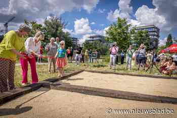 Nieuwe petanquebanen Linkeroever ingehuldigd onder stralende zomerzon