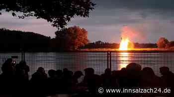 Trotz Hochwasser: So war das „Inn-in-Flammen“-Fest