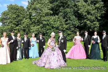 Strahlende Majestäten beim Schützenfest in Steinheim