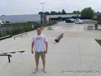 Benjamin (32) organiseert skatewedstrijd en -initiatie op nieuw skatepark: “fantastische hobby”