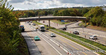 Schöck erneuert Brückenkappen der Fußgängerbrücke an der A831