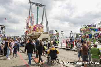 De Lijn trakteert bezoekers Sinksenfoor