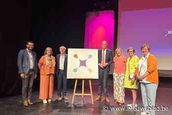 Fusiegemeenten stellen nieuw logo voor: “We willen de vier kernen laten schitteren”